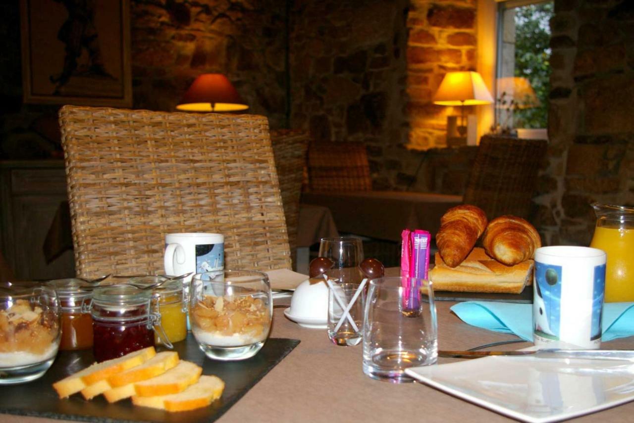 Le Colombier Bretagne Bed & Breakfast Louannec Ngoại thất bức ảnh